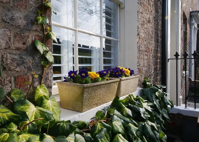 Semesterbostad Bar Cottage-city Views-sleeps 5 York