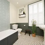 度假居 Bar Cottage-city Views-sleeps 5