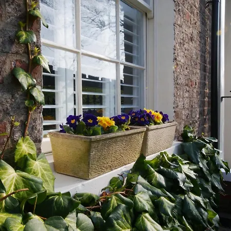 Сasa de vacaciones Bar Cottage-city Views-sleeps 5 York
